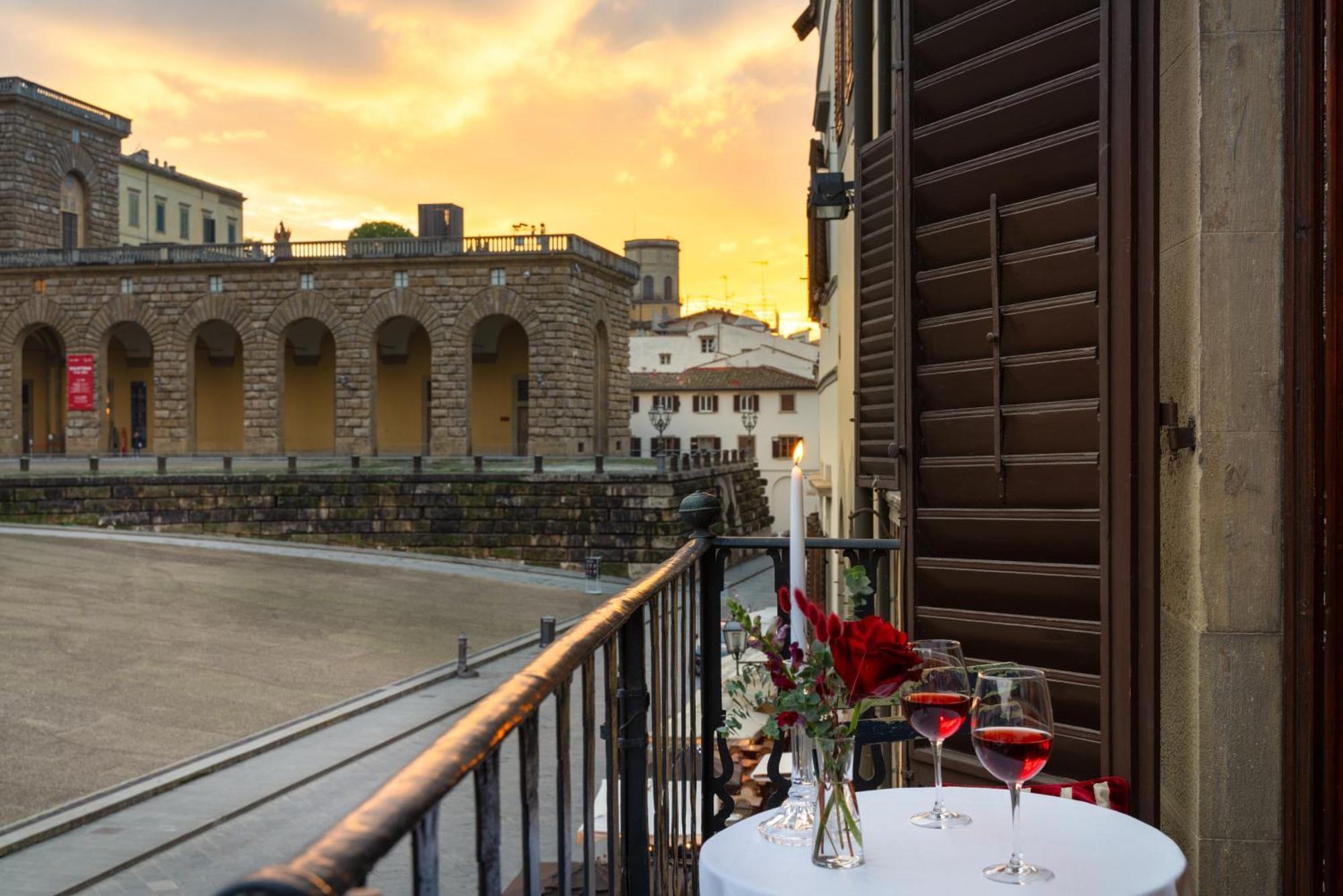 Bed and Breakfast Piazza Pitti Palace - Residenza D'Epoca Florencie Exteriér fotografie